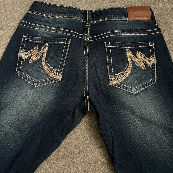 Boot-cut jeans - Picture 2 of 3